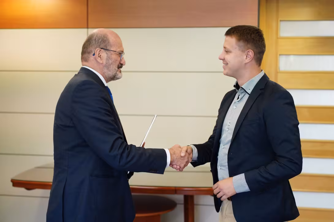 felsőoktatási ösztöndíj